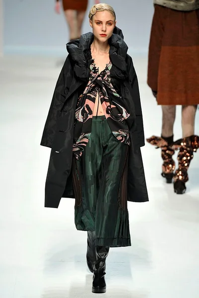 Look 39